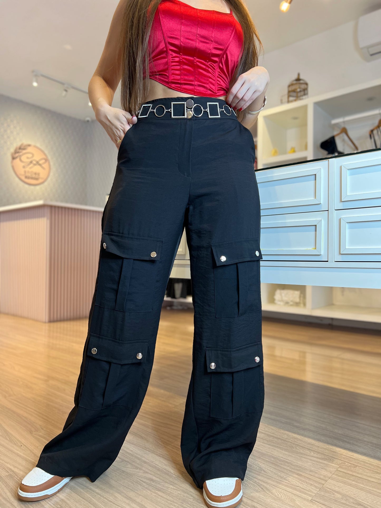 Calça cargo preta