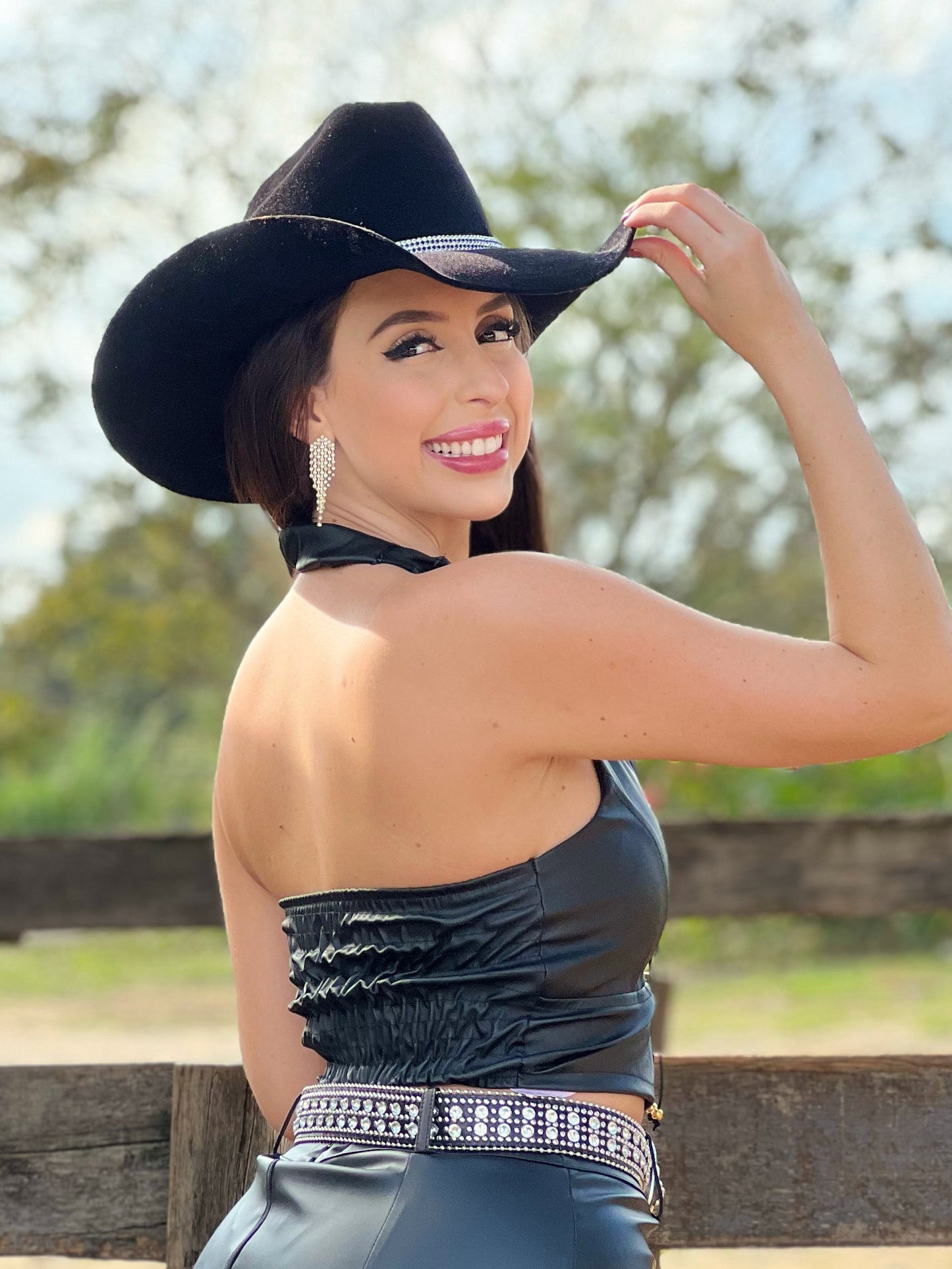Cropped corset couro preto