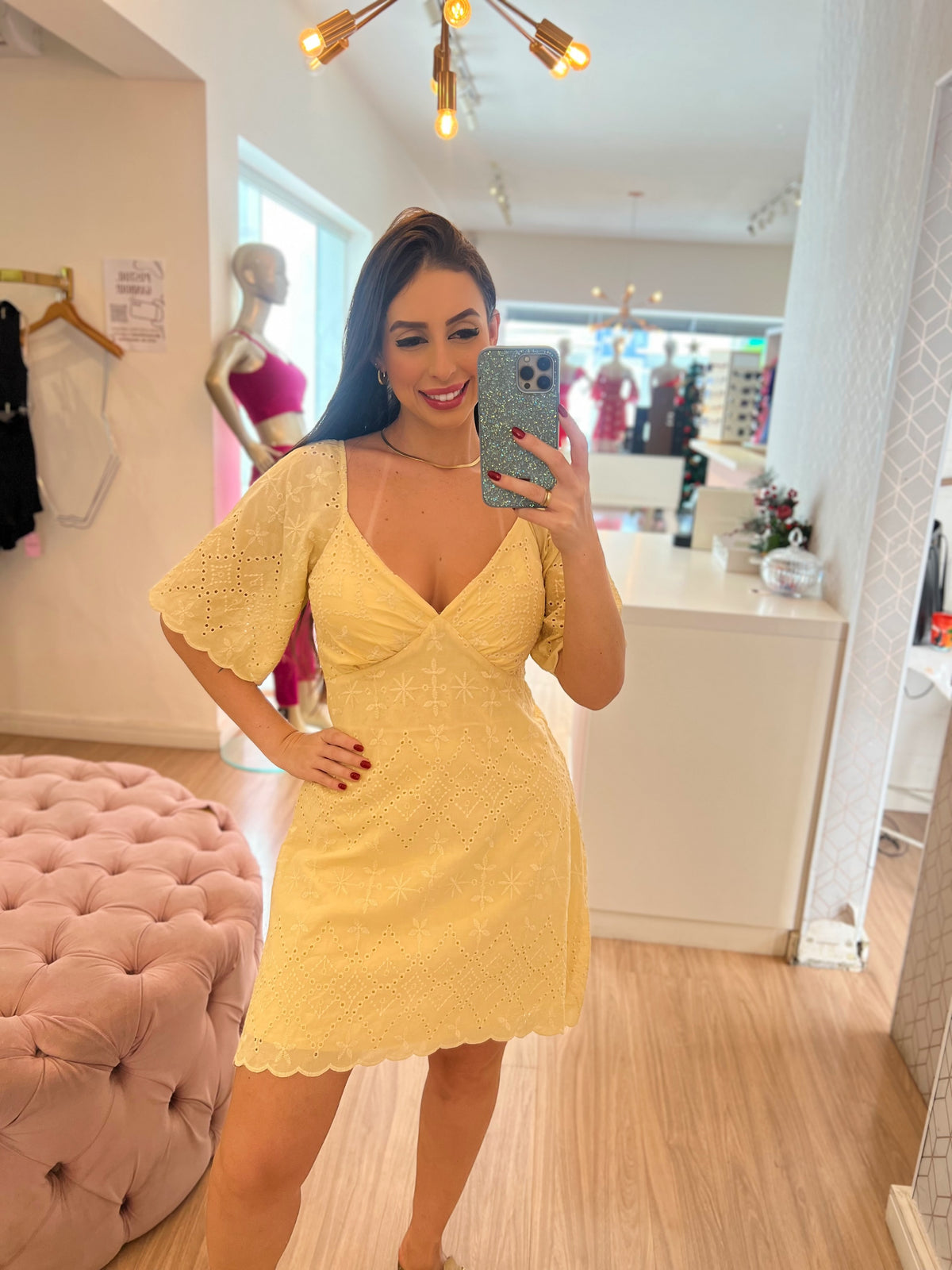 Vestido lese curto amarelo