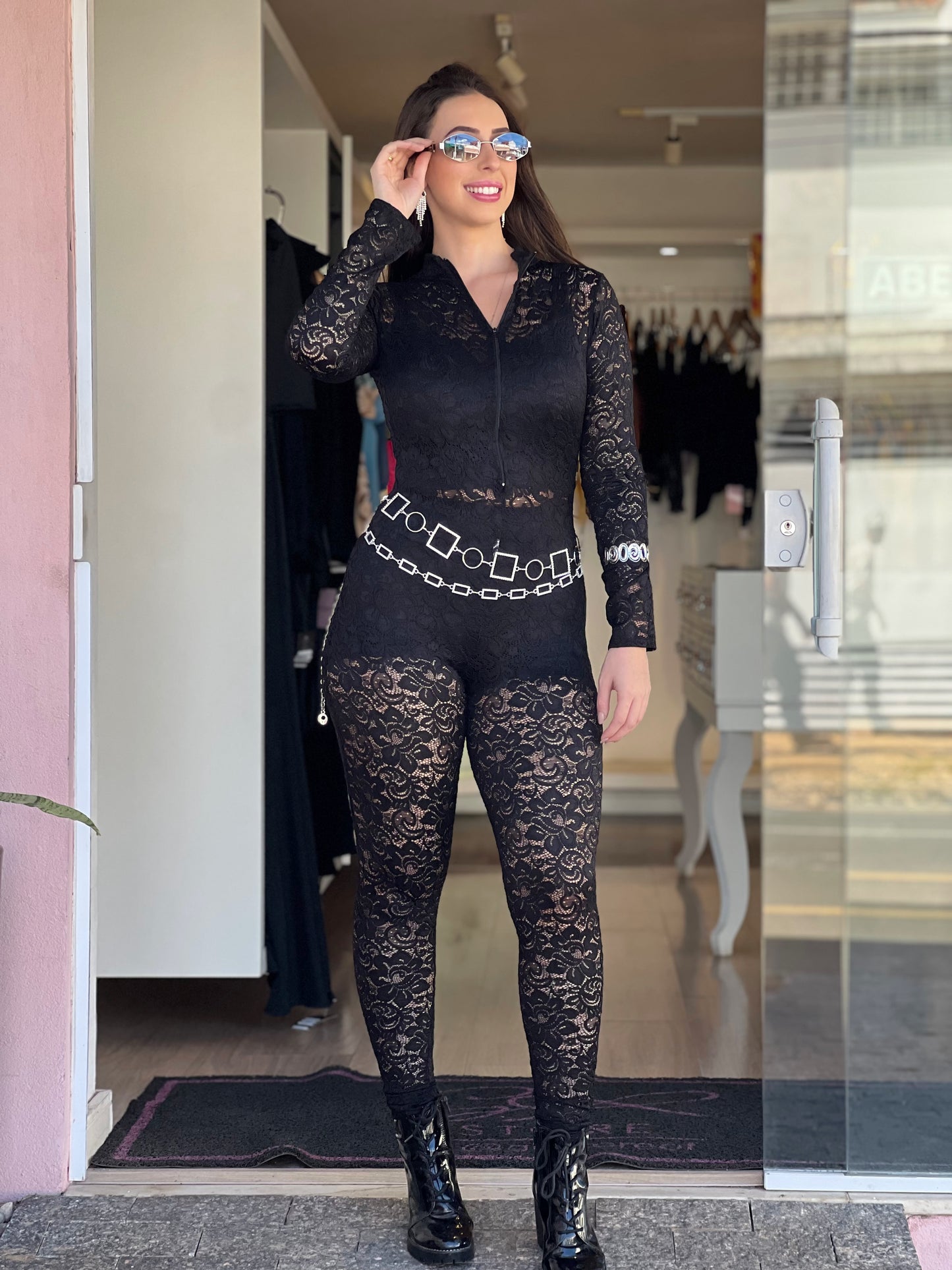 Macacão renda