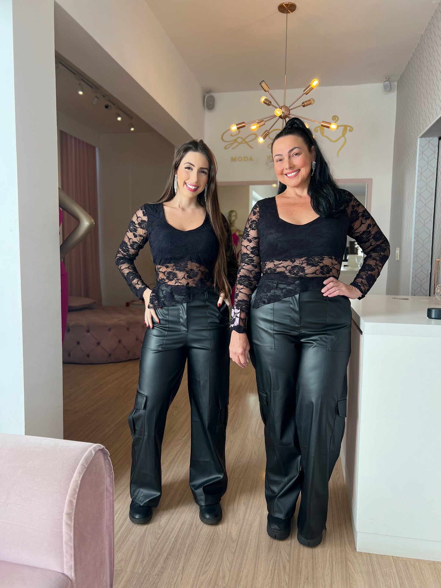 Calça cargo couro