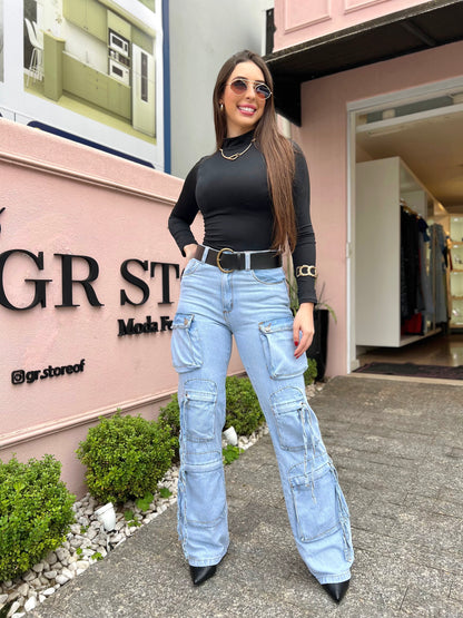 Calça jeans cargo clara